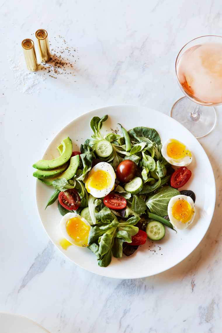 Marx-food-photography-salad-eggs-champagne